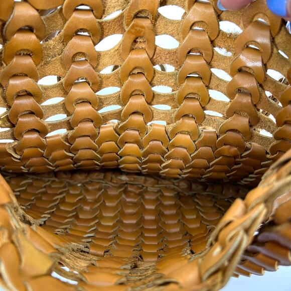 Handwoven Leather Crocheted Shoulder Bag Purse Caramel - Picture 7 of 10